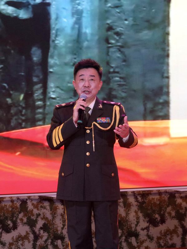 乔建军《把一切献给党》.jpg